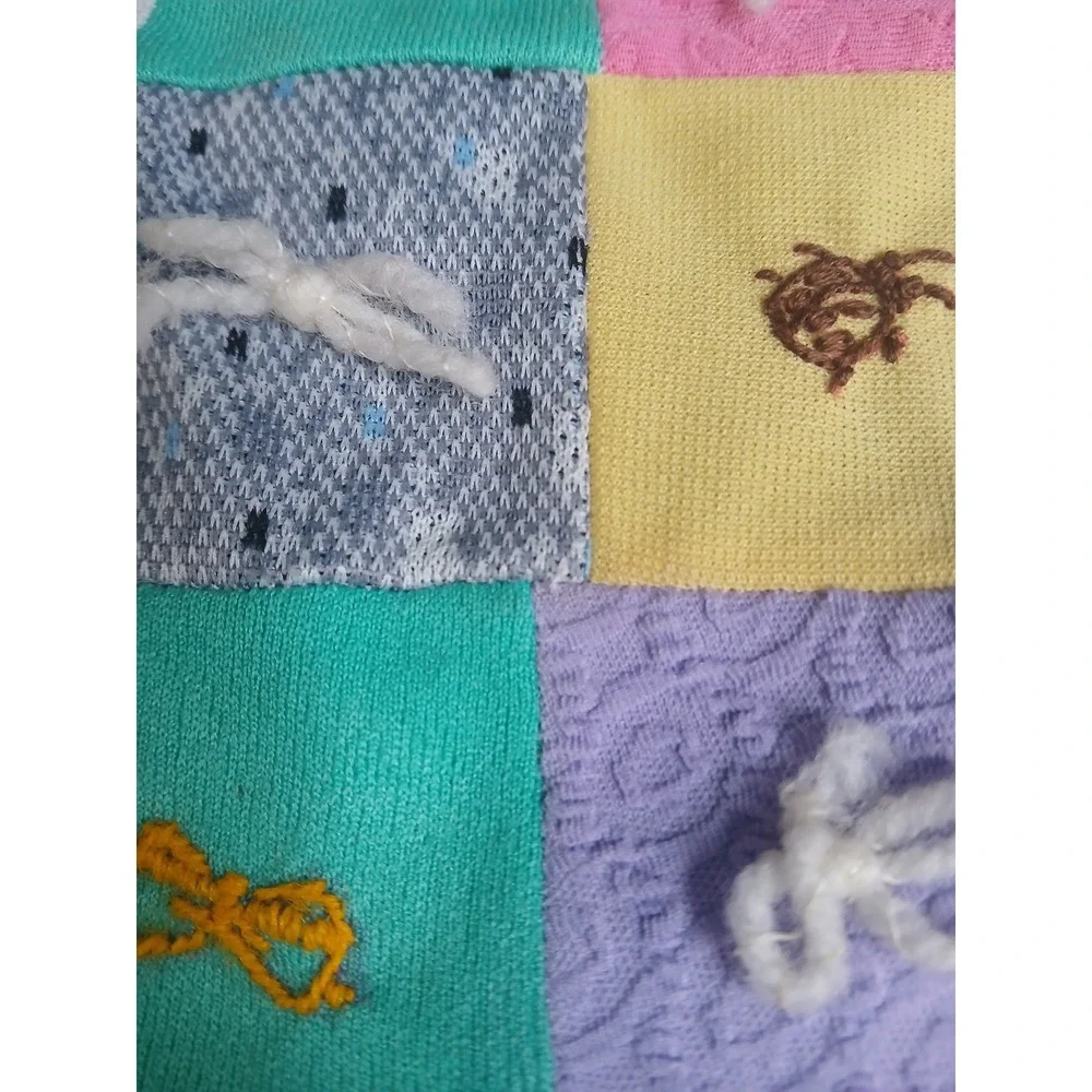 Handmade Patchwork Baby Sensory Blanket Embroidered 17x12 Dollhouse Quilt READ‎